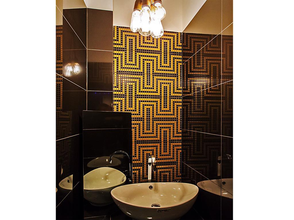 Designappartement Vienna Paintings Экстерьер фото